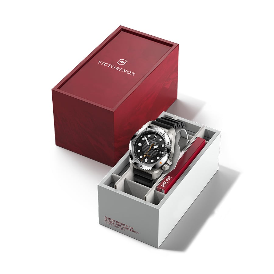 Đồng hồ Victorinox